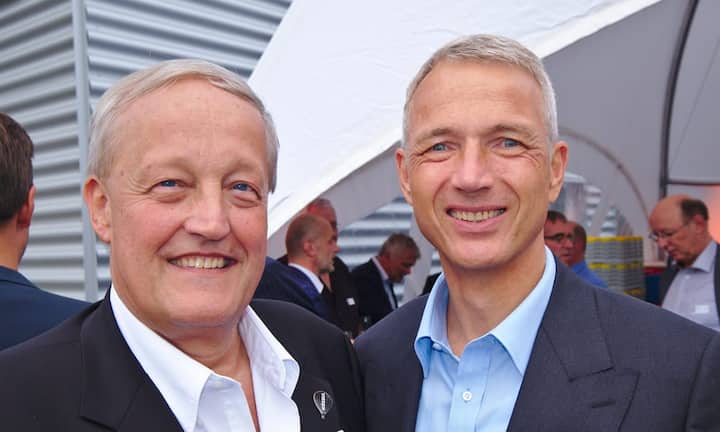 Martin A. Messner, CEO & Vice Chairman, Nüssli Gruppe;
Axel P. Lehmann, Group COO, UBS AG