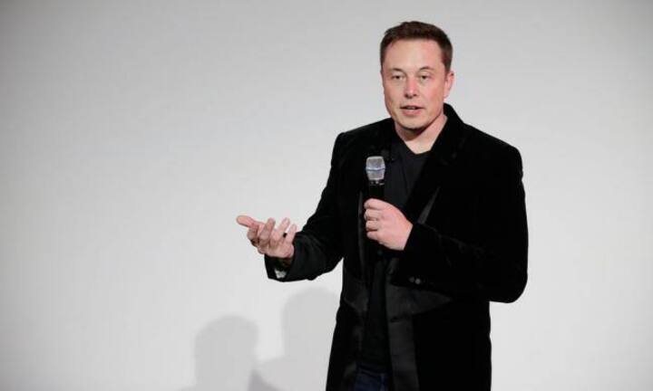 Paypal - Marktkapitalisierung 70 Milliarden Dollar, 18'100 Mitarbeiter 
Elon Musk hat nicht Tesla gegründet und genaugenommen auch nicht Paypal. Er schuff einen ähnlichen Dienst –X.com – der früh mit Paypal zusammenging. Damals, Ende der Neunziger, lebte der Südafrikaner erst seit einigen Jahren in den USA.