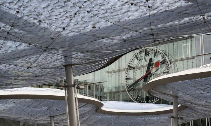 Platz 6: AarauEinziger Neueinstieg in die Top Ten der «Bilanz»-Rangliste ist Aarau. Die Aarauer heben das für eine Kleinstadt breite Kulturangebot hervor sowie all die eidgenössischen Grossevents, die jüngst hier stattfanden oder noch stattfinden werden (Vorjahr Platz 11).
Bild: Keystone