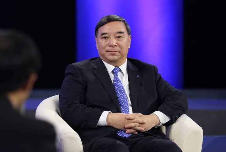 BEIJING, CHINA - DECEMBER 11:  (CHINA OUT) Song Zhiping, Chairman of China National Building Materials Group and China National Pharmaceutical Group, attends the 2013 China Central Television (CCTV) Financial Forum at China World Trade Center Tower III on December 11, 2013 in Beijing, China. The three-day forum opened on Tuesday ahead of the "2013 CCTV China Economic Person Of The Year Award".  (Photo by VCG/VCG via Getty Images)