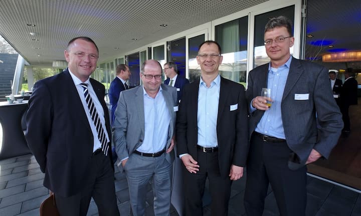 Ronald Trächsel, BKW;
Daniel Maissen, Maida Consulting GmbH;
Rüdiger Petrikowski, Leverage Experts GmbH;
Jörg Busch, Swisscom AG