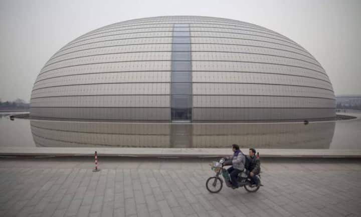 6. Platz: SAFE Investment Company (China)
Das staatliche chinesische Devisenamt betreibt einen Fonds, der zuständig für Deviseninvestitionen ist. Ihm stehen geschätzte 474 Milliarden Dollar zur Verfügung, wobei die Zahlen nicht öffentlich gemacht werden.