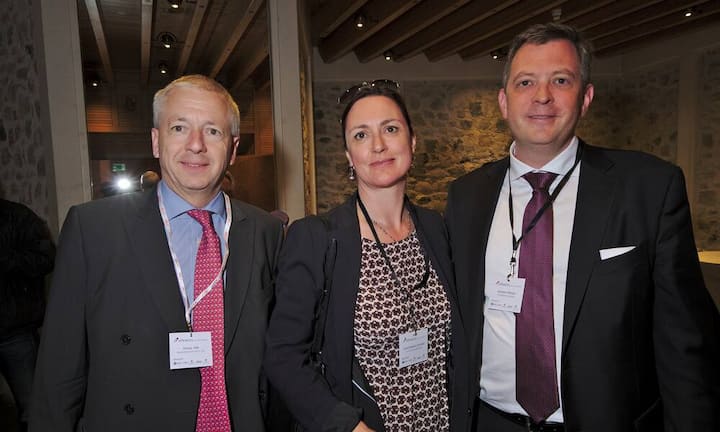 Fritz Zwicky, Direktionsmitglied, Maerki Baumann & Co. AG;
Daniela Funk Santschi, Inhaberin, Funk Arts Management;
Niklaus Santschi, Managing Director, nps fintech consulting