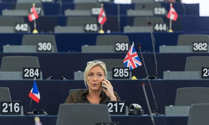 Hetzkampagnen gegen ihn wurden auch schon von Nationalisten wie Marine Le Pen …