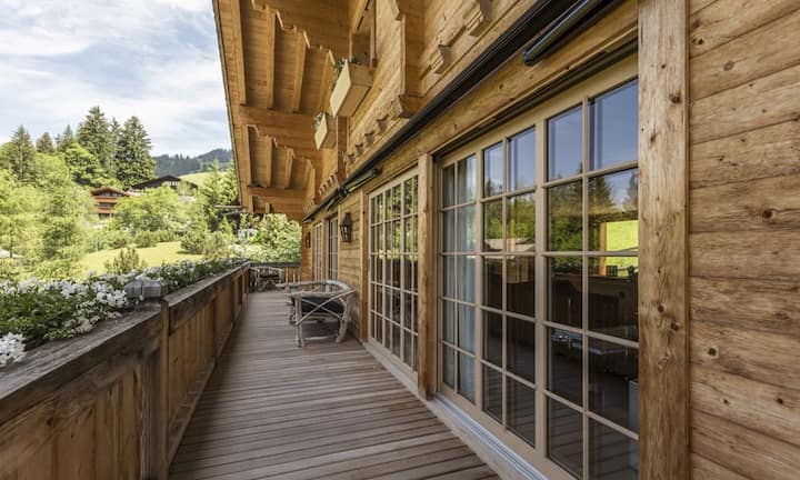 ... können Sie an warmen Tagen im Grill-Bereich Gerichte zubereiten. Den Preis erfahren Sie auf Anfrage.