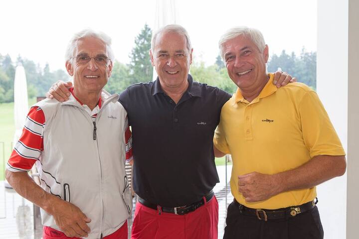 Walter Tresch, ehemaliger Spitzen-Skifahrer; Adolf Ogi, alt Bundespräsident und UNO-Delgierter; Kurt Brudermann, ehemaliger CEO AMAG Bern