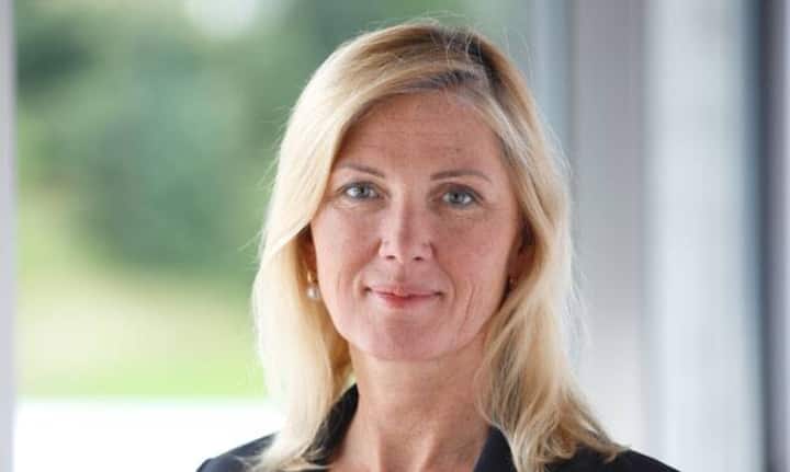 Beatrice Weder die Mauro:Sogar Angela Merkel hat auf Beatrice Weder di Mauro gehört. Fast zehn Jahre lang war die Baslerin eine der fünf Wirtschaftsweisen, welche die deutsche Bundesregierung in ökonomischen Fragen beraten. Hoffmann La Roche