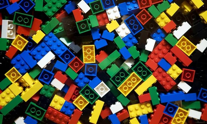 Rang 6: LegoDie dänischen Spielklötzchen sind nicht nur bei Kindern beliebt – Platz 6 ist die Konsequenz.