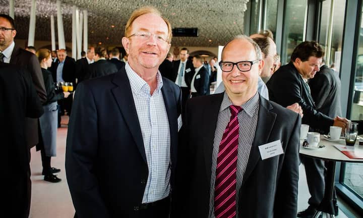 Andreas S. Wetter, Asut-Vorstand / Wetter & Partner GmbH mit Silvio Rubli, Bakom