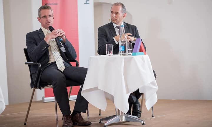 Impressionen von der Podiumsdiskussion «Rendez-vous Helvetia»