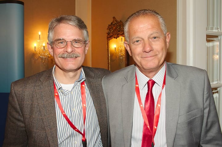 Hansruedi Häni, Head of Information Technology, Bank J. Safra Sarasin AG; Valentin Gilgen, Key Account Manager, Avaloq Evolution AG