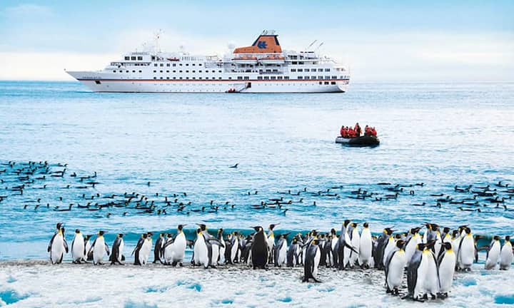 Platz 2: Auf der «Hanseatic» der Reederei Hapag-Lloyd Kreuzfahrten GmbH finden 184 Passagiere Platz