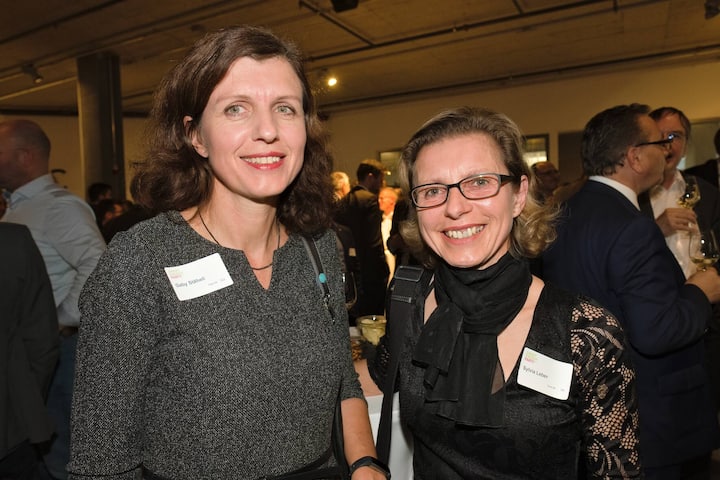 Gaby StÃ¤heli, Co-Founder, GRYPS Offertenportal AG;Sylvia Leber, Inhaberin, KÃ¤mpfer AG