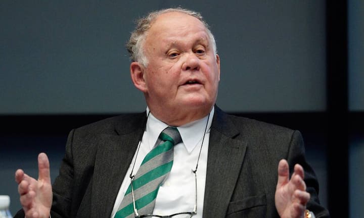 Peter NobelWirtschaftsanwalt, Nobel & HugPeter Nobel ist längst eine eigene Marke. Zumindest sind Klienten und manchmal auch Richter von seiner Aura derart ergriffen, dass sie erschrocken seiner Rechtsauslegung folgen. Das schafft er zwar nicht immer, aber oft. Wer Rechtsdossiers über grosse Wirtschaftsfälle durchblättert, stösst fast immer auf den Namen Nobel.