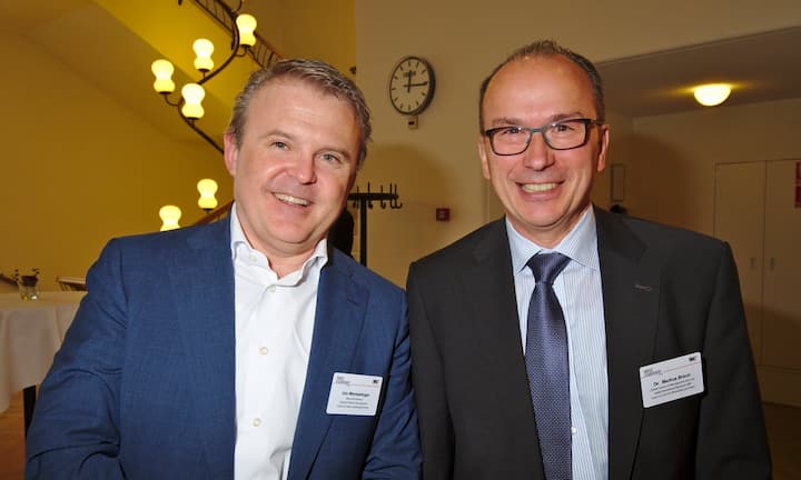 Urs Wermelinger, Direktor Partner Development, Microsoft Schweiz;
Markus Braun, Head International Business ABF, ZHAW School of Management and Law