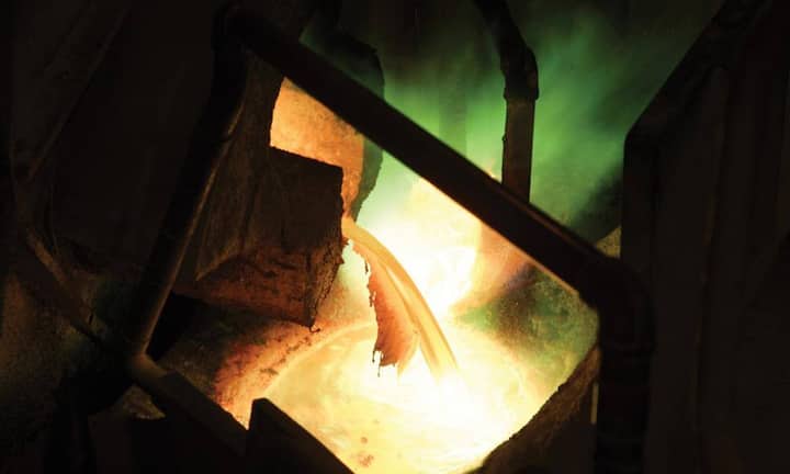 Auch auf dem 4. Platz ist ein Rohstoffunternehmen zu finden: Trafigura (8773 Mitarbeitende) weist einen Umsatz von 119,7 Milliarden Franken aus – wird damit aber vom Podest gestossen.Trafigura