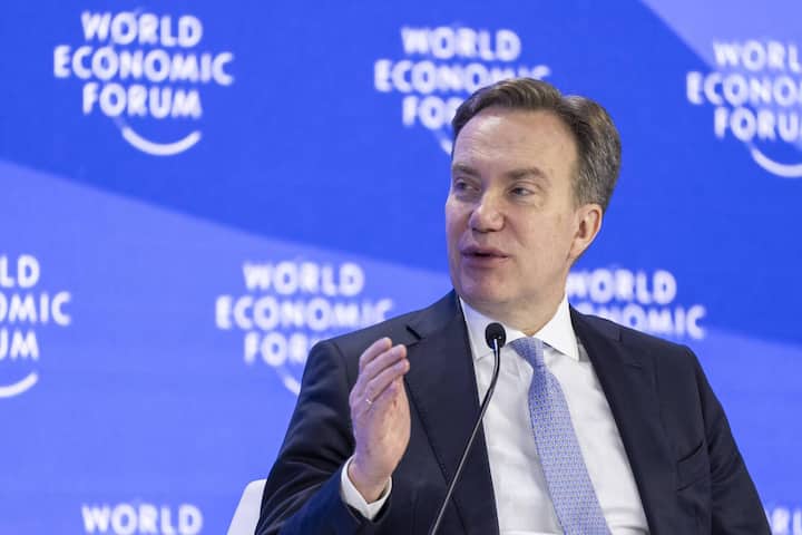 Børge Brende trägt neu den CEO-Titel beim WEF.
