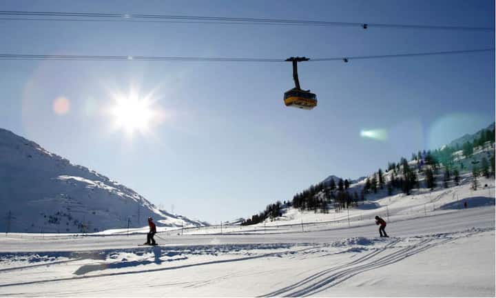 Rang 1: Engadin St.Moritz Total Punkte: 71Keystone