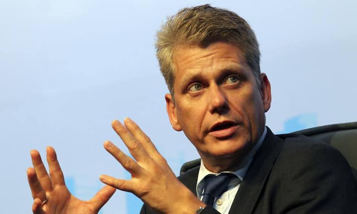 Harry Hohmeister: Der 49-jährige Niedersachse gilt als enger Vertrauter Franz' und hat Aufsichtsratskreisen zufolge gute Karten für die Nachfolge. Er begann vor fast 30 Jahren seine Karriere bei der Kranich-Fluglinie - mit einer Zwischenstation bei Thomas Cook Airlines. Schon sein Vater hat für die Lufthansa als Mechaniker in Bremen gearbeitet. Derzeit ist Hohmeister Chef der profitablen Tochter Swiss - hier folgte er Franz vor vier Jahren schon einmal nach. (Bild: Keystone)