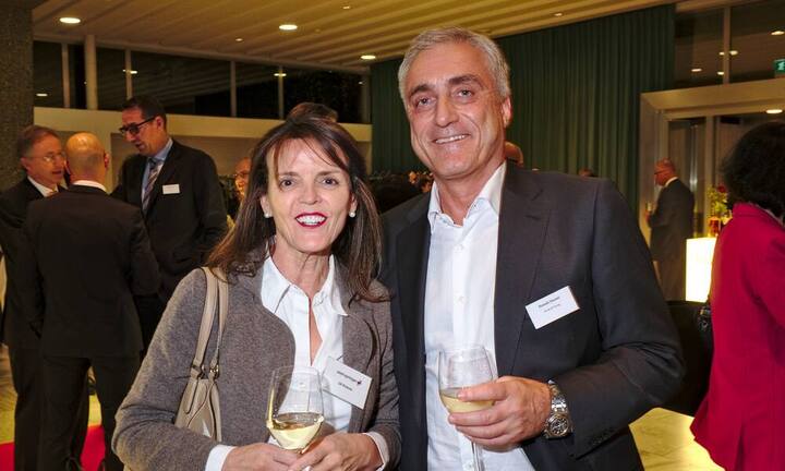 Uli Rubner, axel springer Schweiz AG;
Ronald Sauser, Senior Managing Director, Head of M&A, EY Switzerland