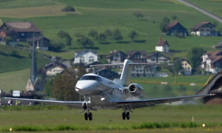 Nach nur 600 Metern hob der Düsenjet von der Piste ab und war innert drei Minuten auf der geplanten Flughöhe von 10'000 Fuss.
