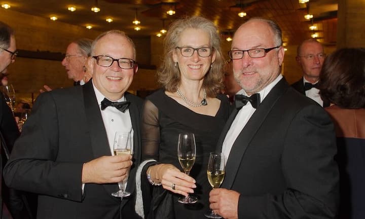 Heinrich Christen, Gastgeber und Partner, EY; Beatrice Cornaz; Claude Cornaz, CEO, Vetropack Holding AG