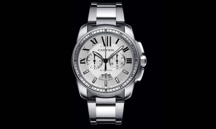 Angriffig kalibriert: Ehrgeiz kann den Cartier-Uhrmachern niemand absprechen. Mit der Calibre de Cartier verfügen sie über ein Instrument, um der Konkurrenz im Sektor der klassischen Sportuhren kräftig einzuheizen. Mit unübersehbarer Angriffslust unterstreichen die Cartier-Manager, dass die Calibre Chronographe mit dem hauseigenen Chronographenwerk auch bei der Preisgestaltung auf Sieg ausgelegt ist. In Edelstahl mit Lederarmband: 9500 Franken.