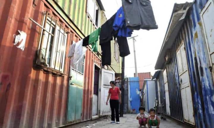 Rund ein Viertel der Superreichen in Asien hätten sich aus der Armut herausgearbeitet, so die Studie. In den USA seien es 8 Prozent, in Europa 6 Prozent. Die UBS und PWC schliessen daraus, dass die grossen Vermögen künftig in Asien gebildet werden.