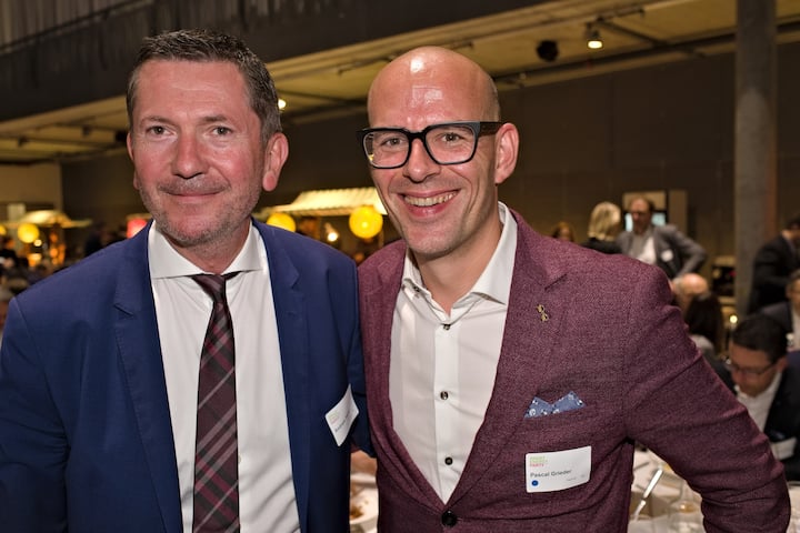 Andreas Waber, CEO, swiss fibre net;Pascal Grieder, CEO, Salt Mobile SA