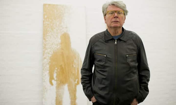 Die 63-köpfige Jury des BILANZ-Ratings, die sich aus den wichtigsten Fachleuten der Schweizer Kunstszene zusammensetzt, wählte Roman Signer zum wichtigsten Schweizer Künstler im Jahr 2014. Der Sprengkünstler aus St.Gallen lag im Vorjahr noch auf Rang 2. Preispanne: 5'000 - 150'000 CHF.