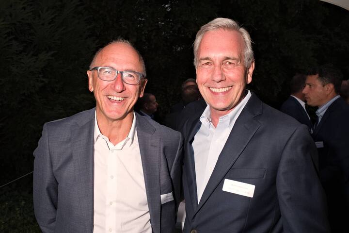 Heinz Hasler, Credit Suisse;Christoph Studinka, Proventis Partners AG