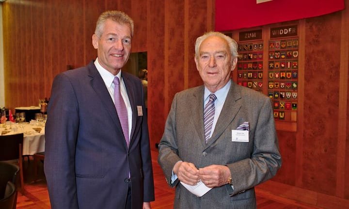 Heinz Karrer, President, economiesuisse;
Rainer E. Gut, Honorary Chairman, Credit Suisse Group AG