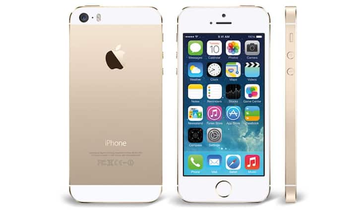 ID-Scanner: Apples iPhone 5s lässt sich via Fingerprint-Sensor entsperren und soll mit neuem Chip noch schneller und energieeffizienter sein. Eine Acht-Megapixel-Kamera mit grösserem Sensor und neuartigem Blitz sorgt für bessere Schnappschüsse. Erhältlich in Gold, Silber und Grau. Ab 779 Franken