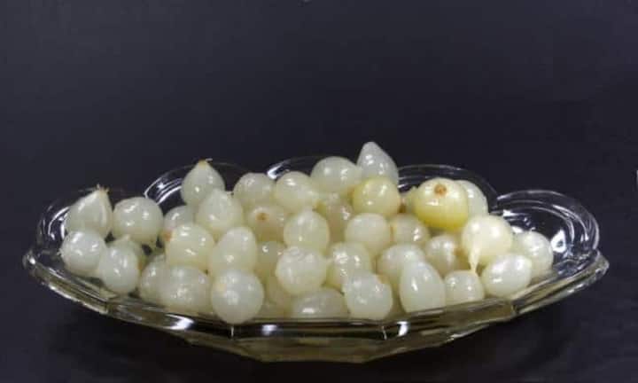 Bestimmt nicht die Silberzwiebeln: Diese sind beim Schweizer Kunden am unbeliebtesten (in Rohform). Auf einer Rangliste des Gemüseverbands, welche den Konsum von Gemüse in der Schweiz wiedergibt, liegen sie auf dem letzten Platz (99).