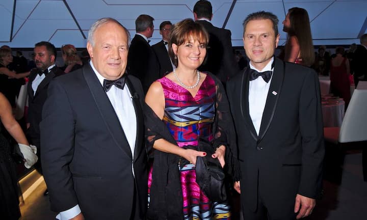 Johann-Niklaus Schneider-Ammann, Bundesrat;
Ruth Metzler-Arnold, alt Bundesrätin;
Remo Lütolf, CEO, ABB Schweiz