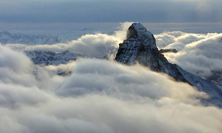 Die Spitze: Die Top Ten in der Reichstenliste haben dieses Jahr 6 Milliarden Franken dazugewonnen. Sie besitzen zusammen 180 Milliarden Franken. Drei Prozent der 300 Reichsten halten damit 30 Prozent des Gesamtvermögens aller Reichsten.