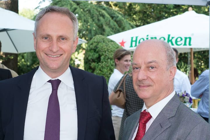 Hans-Peter Hess, Roland Berger Strategy Consultants; Edgar C. Britschgi Wand, Combo Management AG