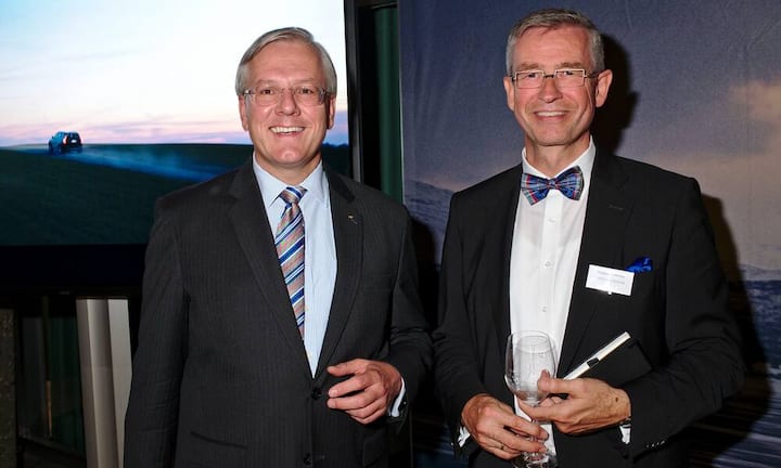 Christoph Franz, VRP. Roche;
Stephan Feldhaus, F. Hoffmann-La Roche AG