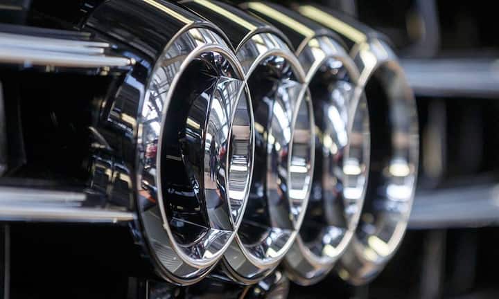 Autobauer und Zulieferer, oft flankiert von IT-Konzernen, arbeiten auf Hochtouren daran, die Technik des computergesteuerten Fahrens weiterzuentwickeln. Das sind die Pläne der deutschen Autobauer fürs autonome Fahren:Audi: Die Ingolstädter VW-Tochter bringt zum Jahresende die Neuauflage ihres Flaggschiffs A8 auf den Markt, das unter bestimmten Bedingungen automatisiert fahren kann.