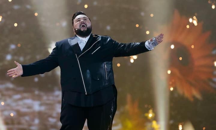 Jacques Houdek aus Kroatien zeigt in «My Friend» zwei Stimmen. Beim europäischen Publikum und den Jurys fällt er aber durch.