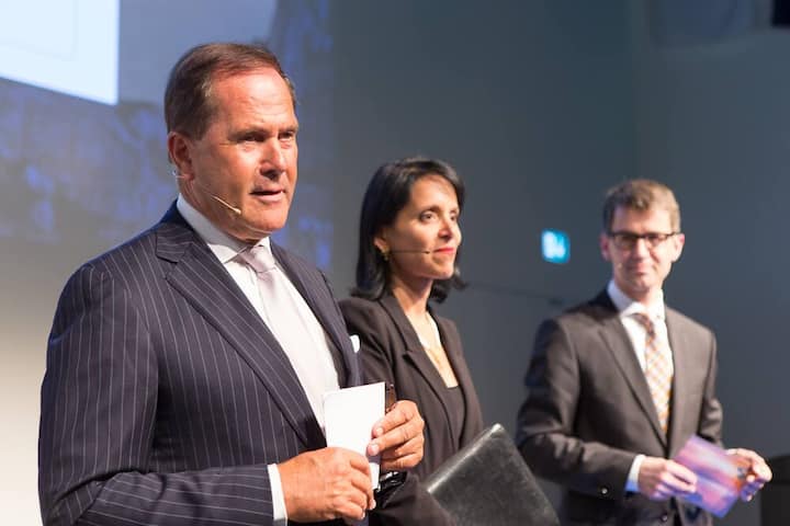 Reto Wittwer, President & CEO, Kempinski Hotels; Anita Mendiratta, Moderatorin; Martin Barth, General Manager, World Tourism Forum Lucerne