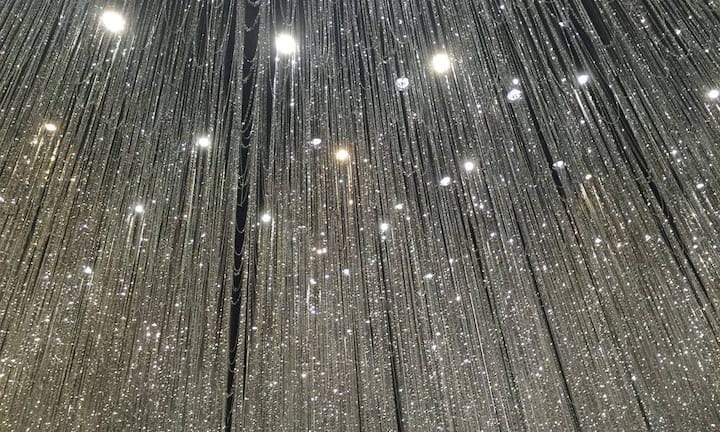 Die Messe richtet sich an ein Fachpublikum. Erwartet werden etwa 15'000 Händler und 1'200 Journalisten.
Text: SDA/AWP Bilder: Gabriel Knupfer/Pascal Scheiber/HZ/Keystone