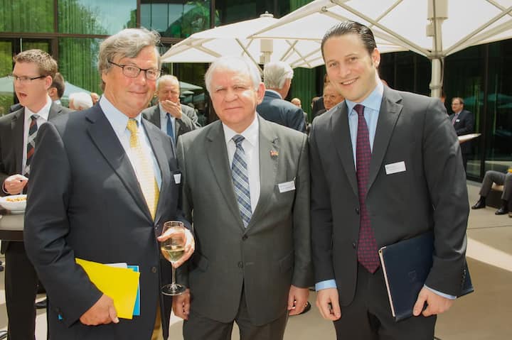 Wolf D. von Stauffenberg, VR-P, AG ür Isolierungen; Reginald J.P. Dumont du Voitel, Präsident, Schweizerisch-Deutscher Wirtschaftsclub e.V.; Michael Thomas Hösli, Executive Director, Bank J. Safra Sarasin AG.