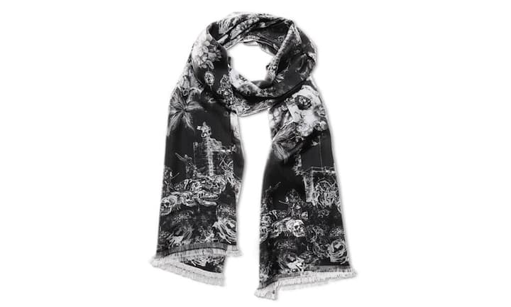 Ginny Litscher: Erfrischende und unkonventionelle Muster zieren die Schals der jungen Schweizerin.