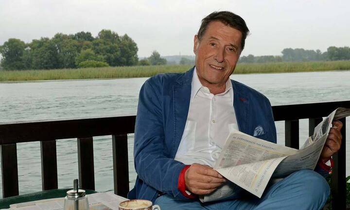 Erst in seinem letzten Lebensjahrzehnt entschied er sich auch noch für die Schweizer Staatsbürgerschaft.