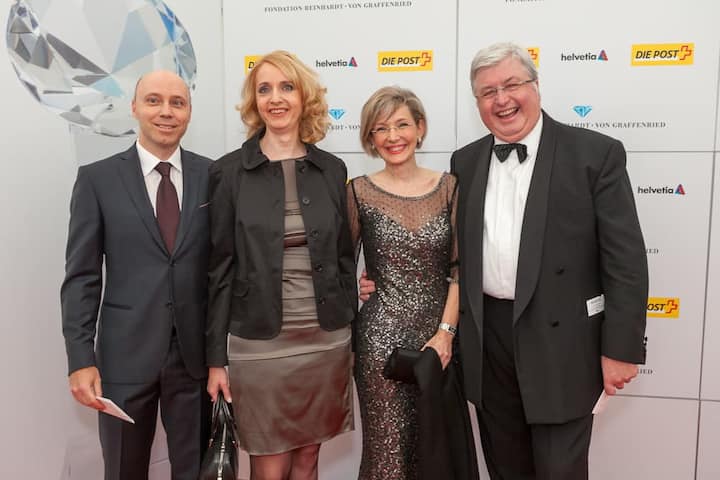 Daniel Hofer, CEO Affichage Holding; Anne Hofer; Jacqueline Möri; Christian König, CEO Farner Consulting AG