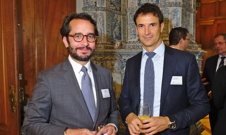 Patrick Vernet, Director Financial Institutions Group, Citibank;
Daniel Bolcic, Client Executive Enterprise, IBM Switzerland