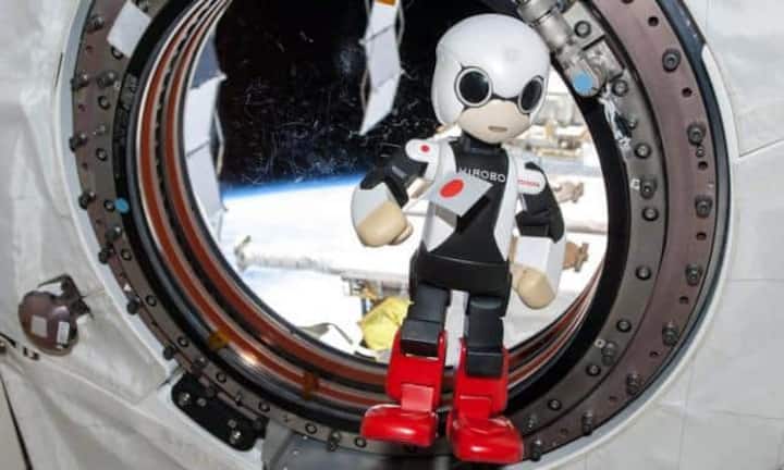 Toyota hatte 2013 mit dem Kirobo bereits einen kleinen sprechenden Roboter vorgestellt, der unter anderem die internationale Raumfahrtstation ISS besuchte.Bilder: Keystone