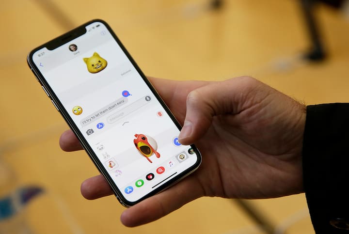 iPhone X