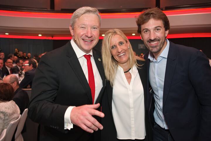 Adrian Verdun, Obmann, Zibelegringe;Sandra Verdun, OK Zibelegringe;Fabian Cancellara, Oympiasieger